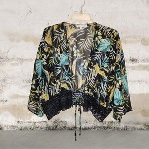 Timing Womens Blouse Size XL Jungle Floral Boho Hippy Cottage Wrap Hawaiian